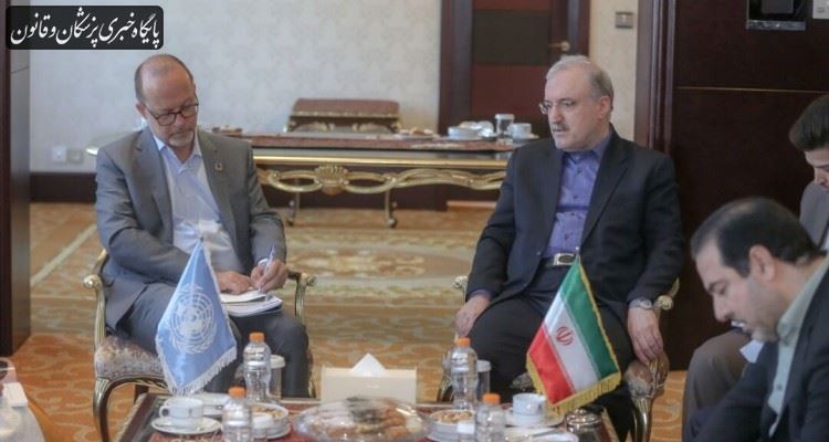 مایلم ساختار مراقبتهای اولیه بهداشتی در کشور ایران را بررسی کنیم مایلم ساختار مراقبتهای اولیه بهداشتی در کشور ایران را بررسی کنیم