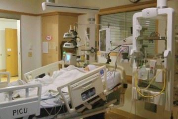 اشغال صددرصدی تخت‌های بخش مراقبت‌ ویژه در بیمارستان های دولتی