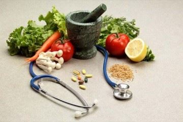 داروسازی سنتی و تاریخ پزشکی، بخش مهمی از مجموعه طب سنتی هستند