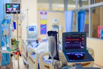 ۱۰ درصد تخت‌های بیمارستانی باید به آی سی یو اختصاص یابد