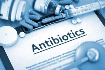 سرانه مصرف آنتی بیوتیک در ایران ۱۴ تا ۱۶ برابر استاندارد جهانی است