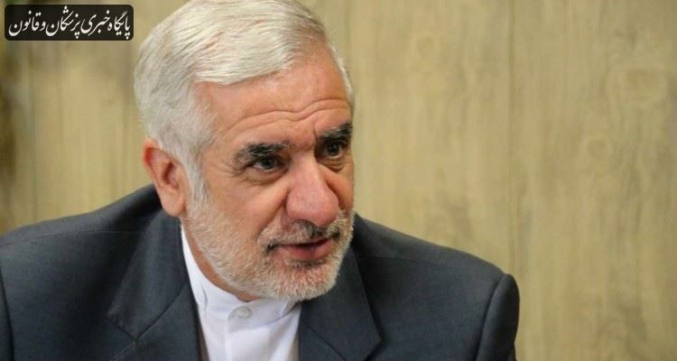 دادستان روحانیت به موضوع آتش زدن کتاب پزشکی ورود کند دادستان روحانیت به موضوع آتش زدن کتاب پزشکی ورود کند